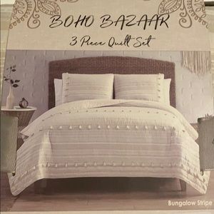 NWT boho bazaar 3 piece quilt set